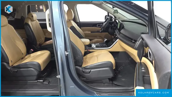KIA CARNIVAL DIESEL 9-SEATER PRESTIGE