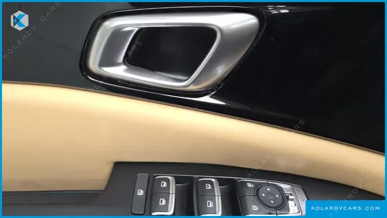 KIA CARNIVAL DIESEL 9-SEATER PRESTIGE