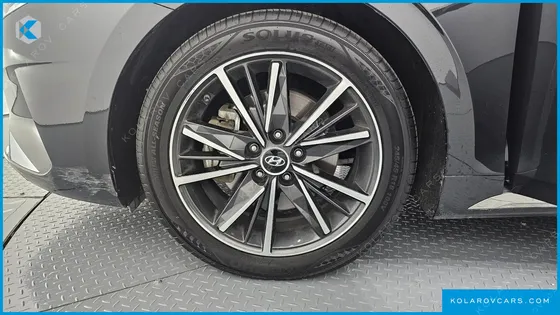 HYUNDAI GRANDEUR 2.5