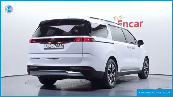 KIA CARNIVAL GASOLINE 9-SEATER NOBLESSE