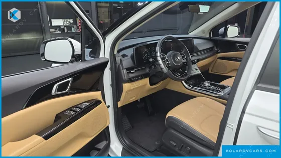 KIA CARNIVAL GASOLINE 9-SEATER NOBLESSE