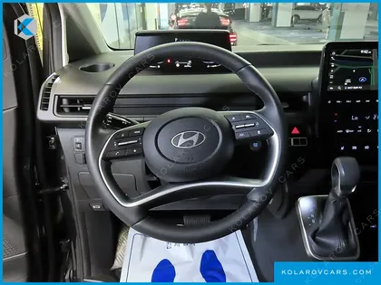 HYUNDAI STARIA L3.5 CARGO 5-SEATER