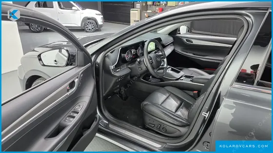 HYUNDAI GRANDEUR 3.3
