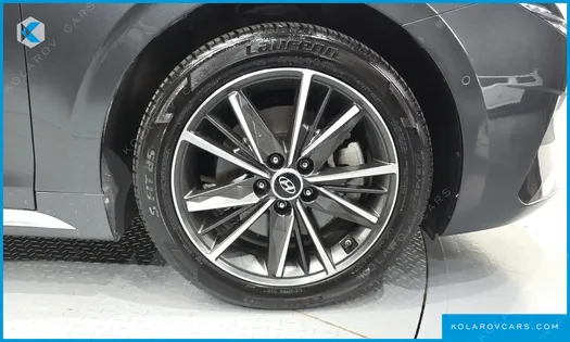 HYUNDAI GRANDEUR 3.3