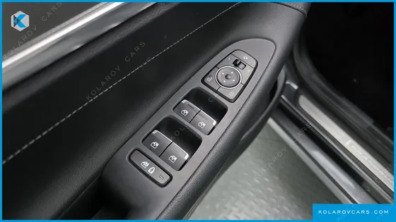 HYUNDAI GRANDEUR 3.3