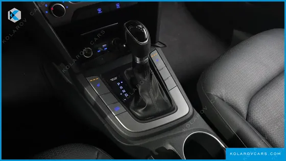 HYUNDAI ELANTRA (AVANTE) 1.6 GDI VALUE PLUS