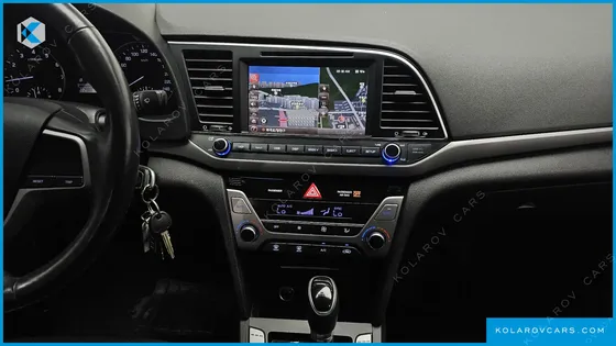 HYUNDAI ELANTRA (AVANTE) 1.6 GDI SMART