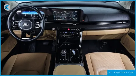 KIA CARNIVAL DIESEL 9-SEATER SIGNATURE
