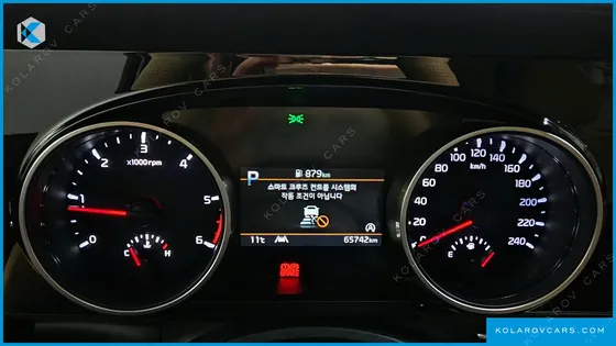 KIA CARNIVAL DIESEL 9-SEATER NOBLESSE