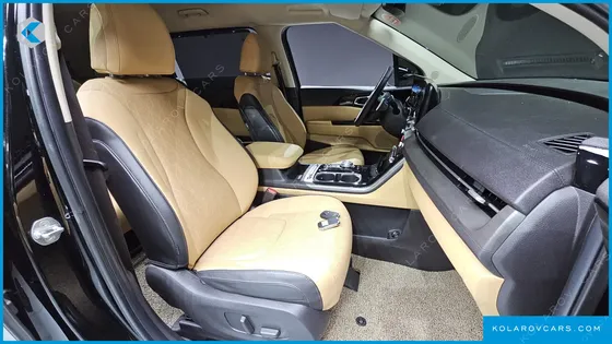 KIA CARNIVAL DIESEL 9-SEATER NOBLESSE
