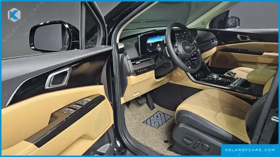 KIA CARNIVAL DIESEL 9-SEATER NOBLESSE