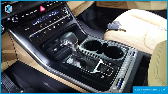 KIA CARNIVAL DIESEL 9-SEATER PRESTIGE