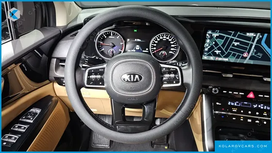 KIA CARNIVAL DIESEL 9-SEATER PRESTIGE