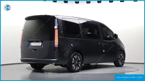 HYUNDAI STARIA L3.5 LOUNGE 9-SEATER