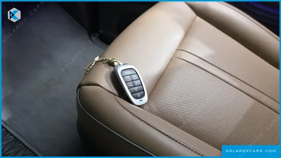 HYUNDAI STARIA L3.5 LOUNGE 9-SEATER