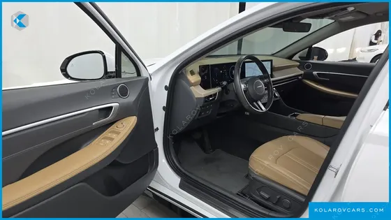 HYUNDAI SONATA INSPIRATION