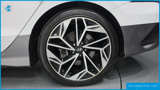 HYUNDAI IONIQ 6 LONG RANGE