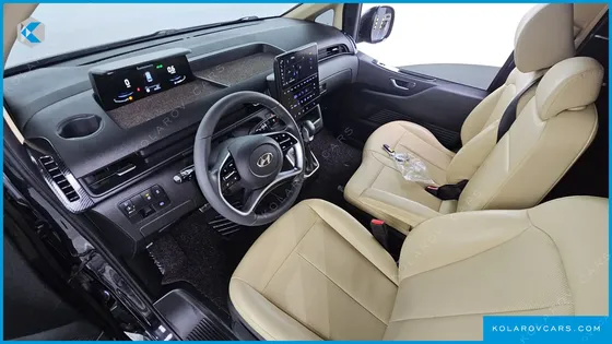 HYUNDAI STARIA L3.5 CARGO 3-SEATER