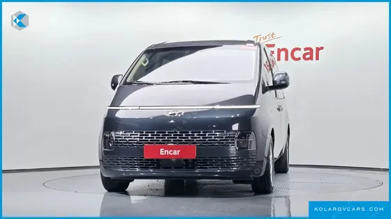 HYUNDAI STARIA CARGO 5-SEATER