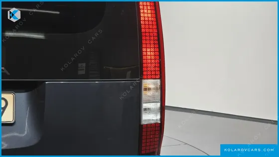 HYUNDAI STARIA CARGO 5-SEATER