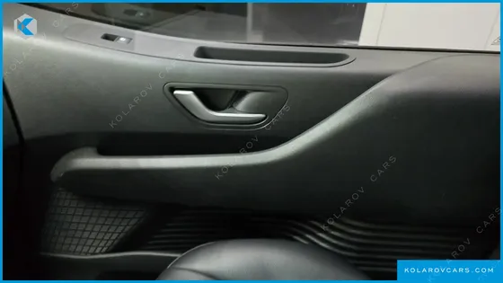 HYUNDAI STARIA L3.5 TOURER 11-SEATER