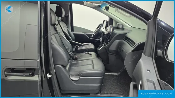 HYUNDAI STARIA L3.5 TOURER 11-SEATER