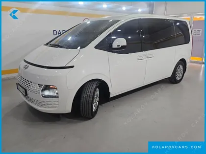 HYUNDAI STARIA TOURER 9-SEATER