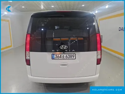 HYUNDAI STARIA TOURER 9-SEATER