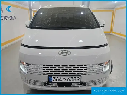 HYUNDAI STARIA TOURER 9-SEATER