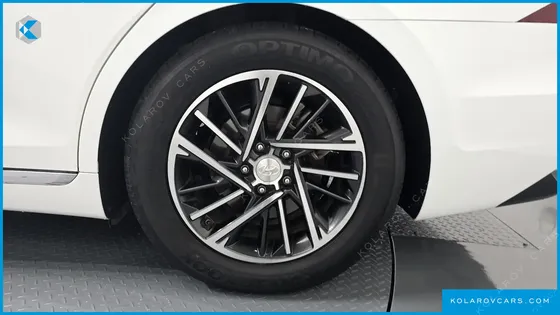 HYUNDAI GRANDEUR 3.0 LPI
