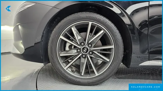 HYUNDAI GRANDEUR 2.5