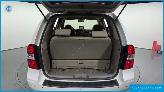 KIA CARNIVAL NEW CARNIVAL GLX