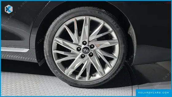 HYUNDAI GRANDEUR 2.5