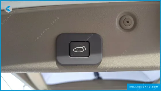 KIA CARNIVAL GRAND CARNIVAL HI LIMOUSINE GLX