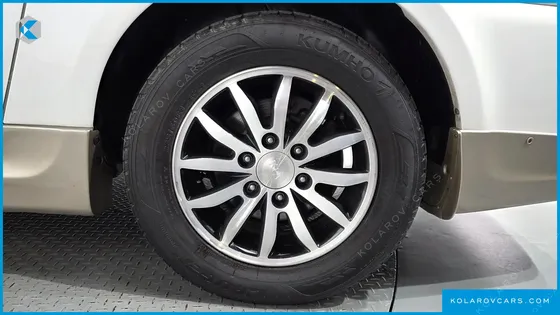 KIA CARNIVAL GRAND CARNIVAL HI LIMOUSINE GLX