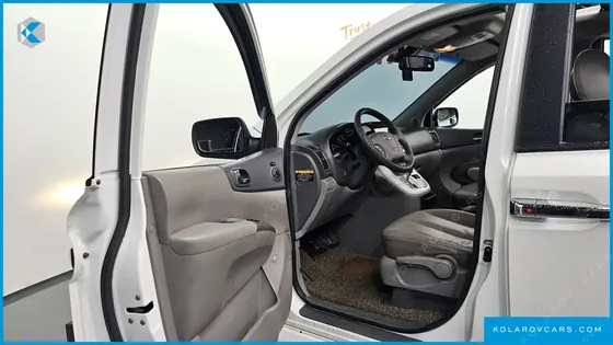 KIA CARNIVAL GRAND CARNIVAL GLX