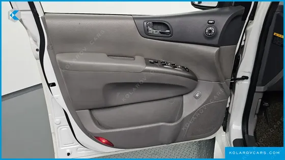 KIA CARNIVAL GRAND CARNIVAL GLX