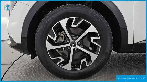 KIA SPORTAGE SIGNATURE 2WD