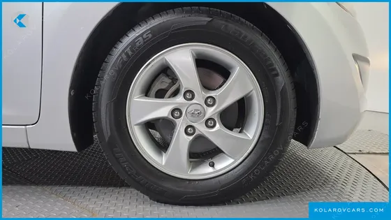 HYUNDAI ELANTRA (AVANTE) M16 GDI LUXURY