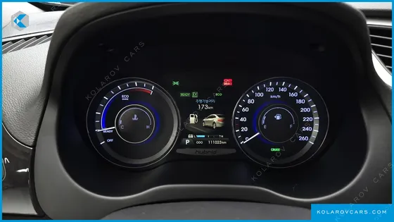 HYUNDAI GRANDEUR PREMIUM