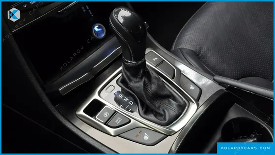HYUNDAI GRANDEUR PREMIUM