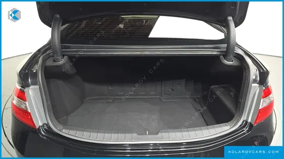 HYUNDAI GRANDEUR PREMIUM