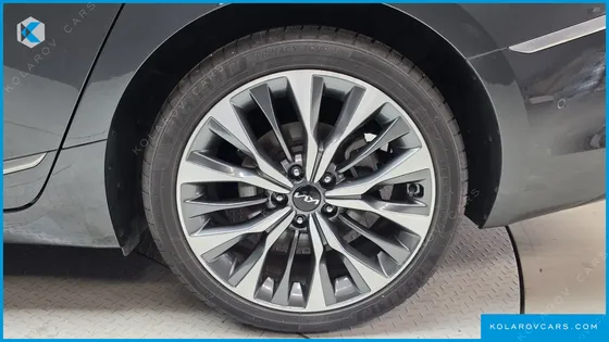 KIA K8 2.5 GASOLINE 2WD