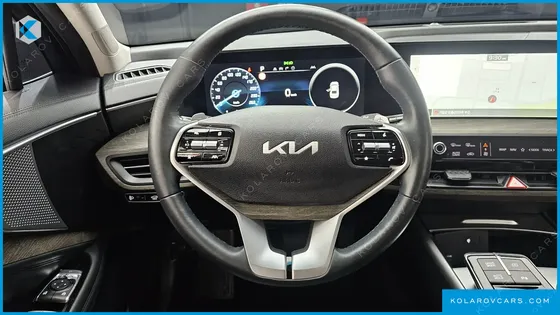 KIA K8 2.5 GASOLINE 2WD