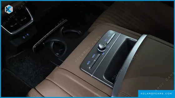 HYUNDAI GRANDEUR 2,5 GASOLINE 2WD