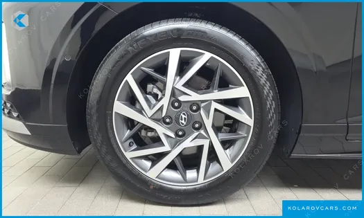 HYUNDAI GRANDEUR 2,5 GASOLINE 2WD