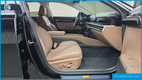 HYUNDAI GRANDEUR 2,5 GASOLINE 2WD