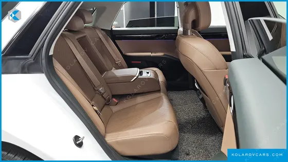 HYUNDAI GRANDEUR 2,5 GASOLINE 2WD