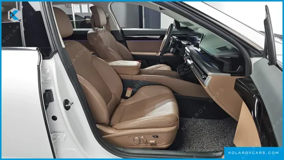 HYUNDAI GRANDEUR 2,5 GASOLINE 2WD