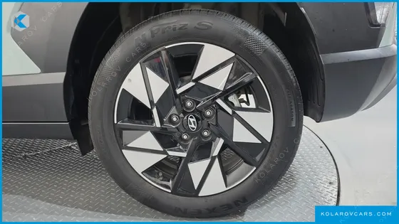 HYUNDAI KONA GASOLINE 1.6 TURBO 2WD